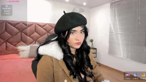 Elaia online show from 01.14.26