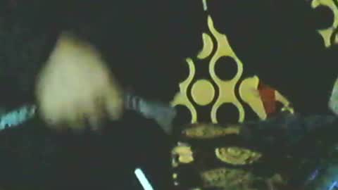 Snapshot of elallstar98 chatting on 10.10.25 elallstar98 online show from 10.10.25