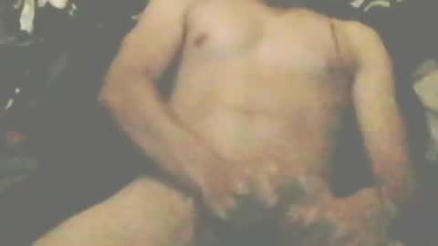 Snapshot of elallstar98 chatting on 11.02.25 elallstar98 online show from 11.02.25