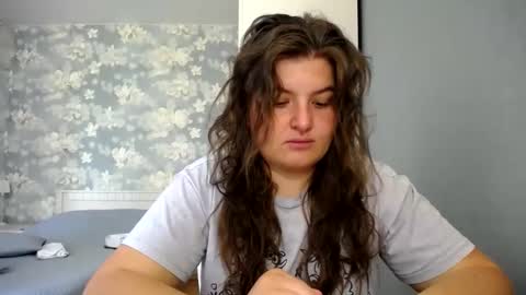 Snapshot of elanis_blair chatting on 06.03.26 Elanis online show from 06.03.26