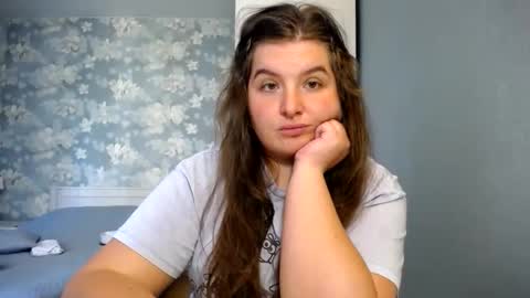 Snapshot of elanis_blair chatting on 06.03.26 Elanis online show from 06.03.26