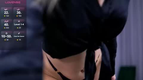 elarashine online show from 11.27.25