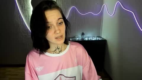 Snapshot of elastikiss chatting on 02.24.26 elastikiss online show from 02.24.26