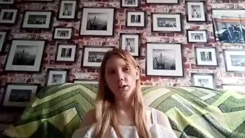 Snapshot of elaynemaenner chatting on 08.09.26 Eva online show from 08.09.26