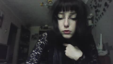 Snapshot of elaynetanton chatting on 05.13.26 Lia online show from 05.13.26