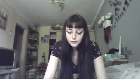 Snapshot of elaynetanton chatting on 06.12.26 Lia online show from 06.12.26