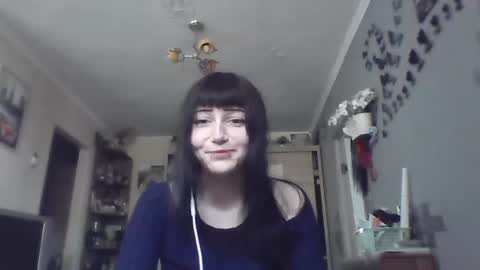 Snapshot of elaynetanton chatting on 06.25.26 Lia online show from 06.25.26