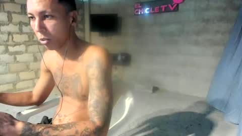 Snapshot of elchicletv chatting on 12.08.24 El CHICLE TV - SHOW online show from 12.08.24