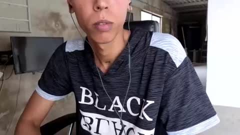 Snapshot of elchicletv chatting on 10.03.25 El CHICLE TV - SHOW online show from 10.03.25