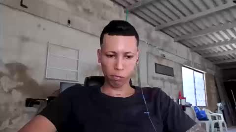 Snapshot of elchicletv chatting on 10.18.25 El CHICLE TV - SHOW online show from 10.18.25