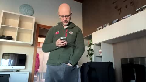 Snapshot of eldiablo844 chatting on 01.12.25 Eldiablo844 online show from 01.12.25