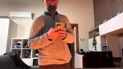 Snapshot of eldiablo844 chatting on 12.20.25 Eldiablo844 online show from 12.20.25