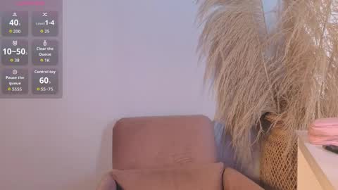 Snapshot of elecktra_sweet chatting on 05.15.26 Elecktra online show from 05.15.26