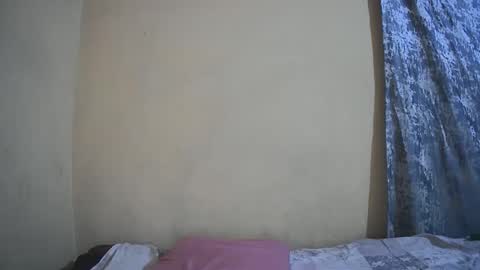 Isabella online show from 01.16.26