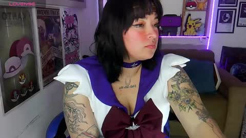 Snapshot of electricsapphire chatting on 10.15.25 Alejandra online show from 10.15.25