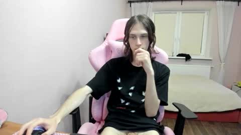 eleganc3 online show from 10.02.25