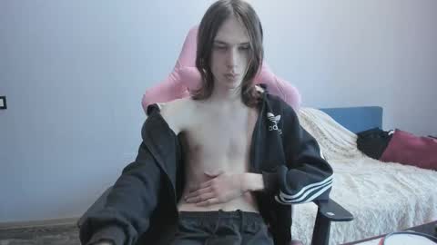 eleganc3 online show from 02.17.26