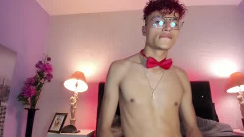 Snapshot of elegant_wolf chatting on 12.29.24 Elegant online show from 12.29.24