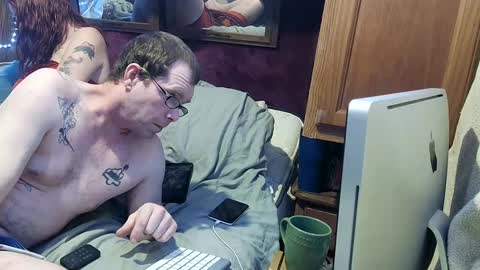 Snapshot of elegantdeviance69 chatting on 01.25.25 ElegantDeviance69 online show from 01.25.25