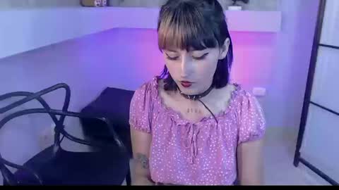 Snapshot of elektrarose3 chatting on 09.08.25 Elektra Rose online show from 09.08.25