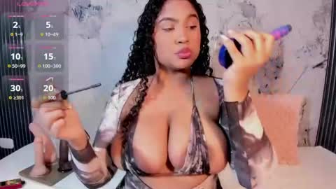 Snapshot of elena_wolff chatting on 06.20.26 elena_wolff online show from 06.20.26
