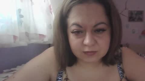 Snapshot of elenadivine chatting on 02.08.26 Elen online show from 02.08.26