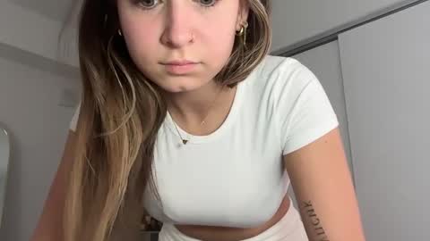 Elena online show from 04.01.26