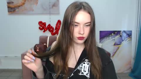 Snapshot of elenaoconar chatting on 03.08.25 elenaoconar online show from 03.08.25