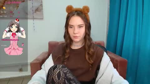 Snapshot of elenaoconar chatting on 09.17.25 elenaoconar online show from 09.17.25