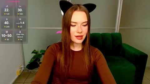 Snapshot of elenaoconar chatting on 10.23.25 elenaoconar online show from 10.23.25