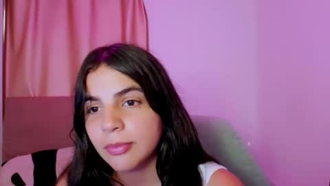 Snapshot of elenna_hotx chatting on 05.08.26 agnes online show from 05.08.26