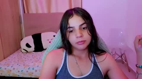 Snapshot of elenna_hotx chatting on 05.09.26 agnes online show from 05.09.26