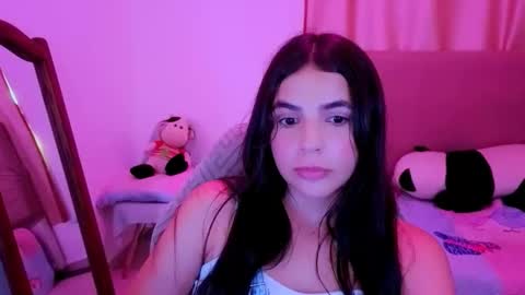 Snapshot of elenna_hotx chatting on 06.03.26 agnes online show from 06.03.26