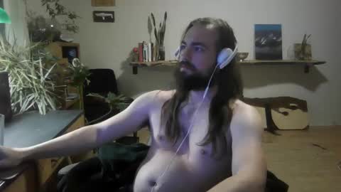 Snapshot of elephantfox chatting on 01.11.25 fox online show from 01.11.25