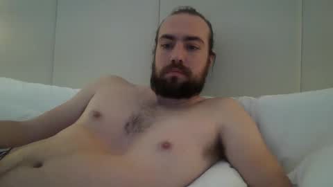 Snapshot of elephantfox chatting on 02.03.25 fox online show from 02.03.25