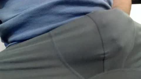 Snapshot of eleroy chatting on 01.04.25 Wife is on the other room online show from 01.04.25