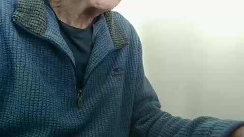 elfyonee online show from 09.23.25