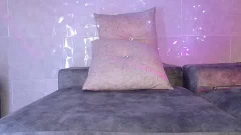 Snapshot of eli_duran chatting on 02.06.26 Eli online show from 02.06.26