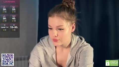 Elizabeth Lizi online show from 02.10.25