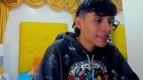 Snapshot of eliasblue chatting on 02.20.25 E L I A S online show from 02.20.25