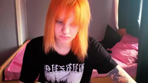 Snapshot of elieiza_xo chatting on 05.02.26 elieiza_xo online show from 05.02.26