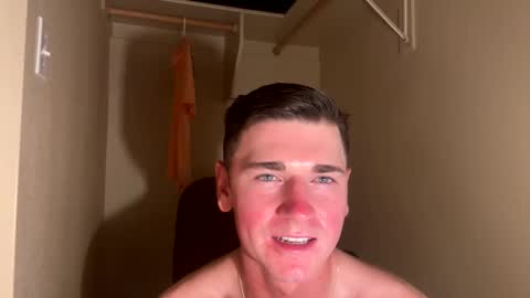Snapshot of elijahkinky24 chatting on 05.15.26 elijahkinky24 online show from 05.15.26