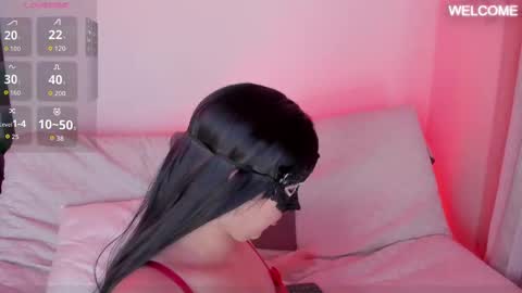 Snapshot of elilsnow chatting on 09.22.25 Eli Snow online show from 09.22.25
