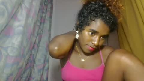 Snapshot of elina981 chatting on 04.26.26 elina981 online show from 04.26.26