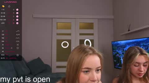 Elina online show from 11.19.25