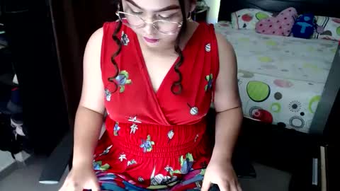 Elina  online show from 03.07.25