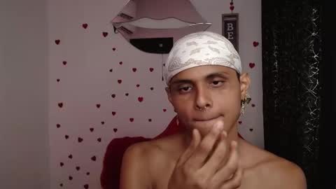 Snapshot of elio_fox chatting on 03.21.26 elio_fox online show from 03.21.26