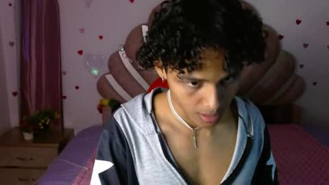 Snapshot of elio_fox chatting on 03.31.26 elio_fox online show from 03.31.26
