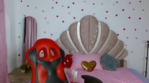 Snapshot of elio_fox chatting on 04.01.26 elio_fox online show from 04.01.26