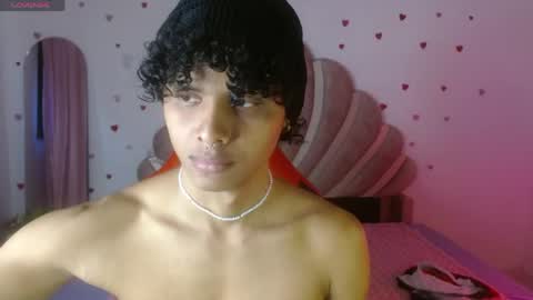 Snapshot of elio_fox chatting on 04.12.26 elio_fox online show from 04.12.26
